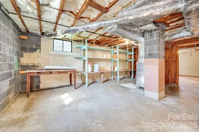 8 N Pershing Road, Asheville, NC 28805 - Photo 21