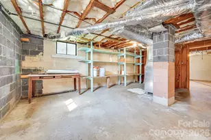 8 N Pershing Rd, Asheville, NC 28805 - Photo 21