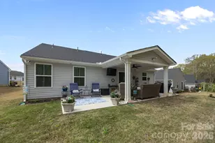 410 Hollis Pl, Lancaster, SC 29720 - Photo 13