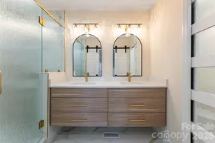 1203 Fleetwood Plaza, Hendersonville, NC 28739 - Photo 23