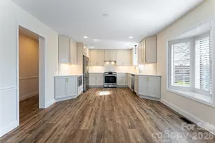 1203 Fleetwood Plaza, Hendersonville, NC 28739 - Photo 11