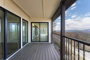 1203 Fleetwood Plaza, Hendersonville, NC 28739 - Photo 21