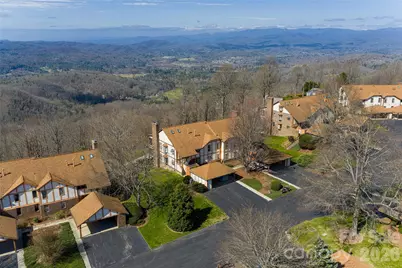 1203 Fleetwood Plaza, Hendersonville, NC 28739 - Photo 1
