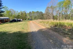 541 Community Rd, Shelby, NC 28152 - Photo 17