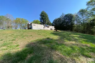 541 Community Rd, Shelby, NC 28152 - Photo 5