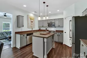 2901 Alpine Forest Ct, Charlotte, NC 28270 - Photo 13