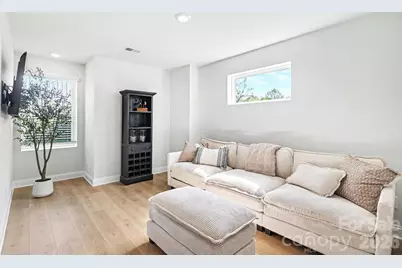2007 Statesville Avenue, Charlotte, NC 28206 - Photo 33