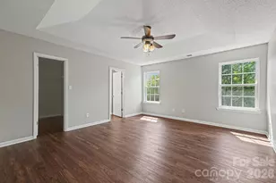 10741 Glenluce Ave, Charlotte, NC 28213 - Photo 23