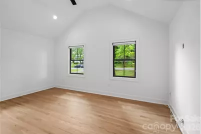 1542 Carolyn Drive, Charlotte, NC 28205 - Photo 35
