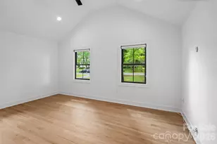 1542 Carolyn Dr, Charlotte, NC 28205 - Photo 35