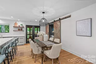 1542 Carolyn Dr, Charlotte, NC 28205 - Photo 13