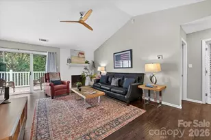 9457 S Vicksburg Park Ct, Charlotte, NC 28210 - Photo 7