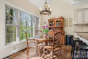 352 Hunting Ridge Ln, Shelby, NC 28150 - Photo 9