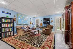 352 Hunting Ridge Ln, Shelby, NC 28150 - Photo 25