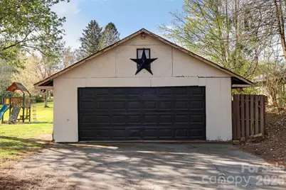 112 Gibbs Street, Hendersonville, NC 28739 - Photo 21