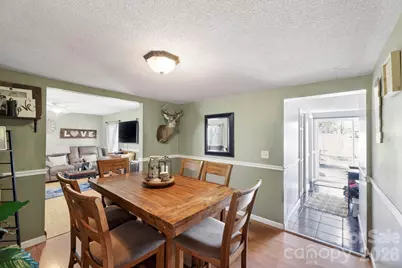 112 Gibbs Street, Hendersonville, NC 28739 - Photo 9