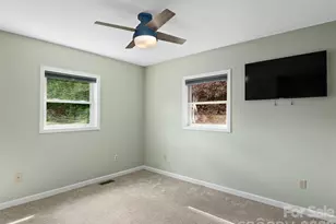 71 Midnight Ln, Waynesville, NC 28786 - Photo 17