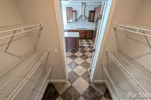 11811 Moores Chapel Rd, Charlotte, NC 28214 - Photo 13