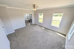 11811 Moores Chapel Rd, Charlotte, NC 28214 - Photo 39