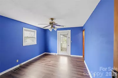 7323 Dallas Cherryville Highway, Cherryville, NC 28021 - Photo 13