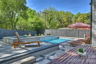 4232 Hiddenbrook Dr, Charlotte, NC 28205 - Photo 43