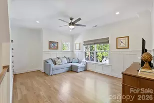 4232 Hiddenbrook Dr, Charlotte, NC 28205 - Photo 25