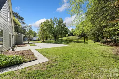 7456 Crowflock Court, Charlotte, NC 28226 - Photo 27