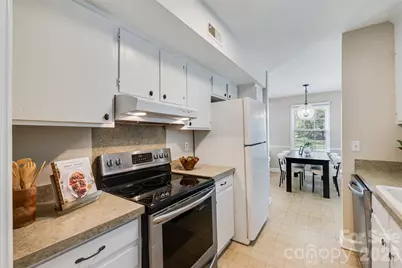 7456 Crowflock Court, Charlotte, NC 28226 - Photo 7