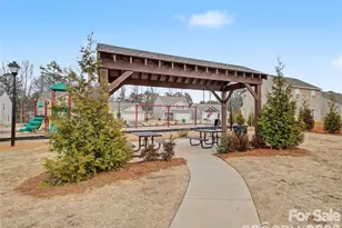 1216 Nia Rd, Charlotte, NC 28215 - Photo 17