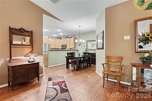 16627 Timber Crossing Rd, Charlotte, NC 28213 - Photo 7