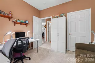 16627 Timber Crossing Rd, Charlotte, NC 28213 - Photo 27