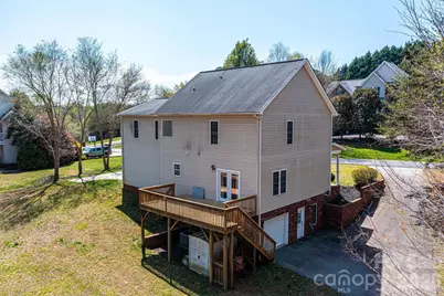 2586 Henry Falls Drive, Hickory, NC 28602 - Photo 7