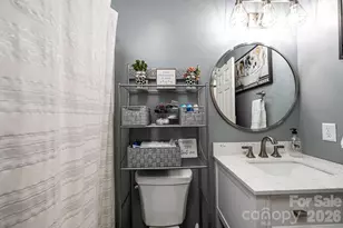 2586 Henry Falls Dr, Hickory, NC 28602 - Photo 41