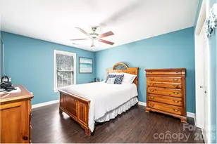 2586 Henry Falls Dr, Hickory, NC 28602 - Photo 33