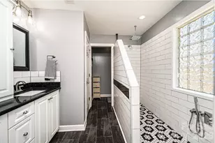 2586 Henry Falls Dr, Hickory, NC 28602 - Photo 31