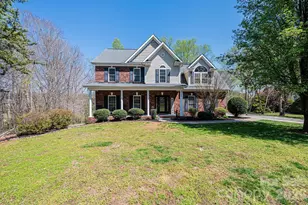 2586 Henry Falls Dr, Hickory, NC 28602 - Photo 11