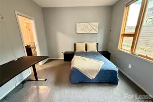 305 McNinch St, Charlotte, NC 28202 - Photo 25