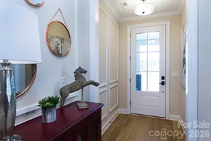 8941 Silver Springs Ct, Charlotte, NC 28215 - Photo 3