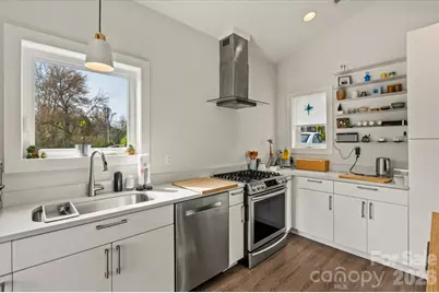 239 Ashworth Avenue, Brevard, NC 28712 - Photo 5