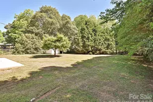 1913 Optimist Ln, Charlotte, NC 28205 - Photo 19