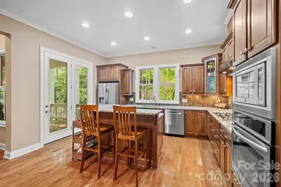 25 E Owl Creek Lane, Fairview, NC 28730 - Photo 9