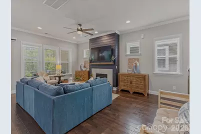 8924 Boling Green Drive, Charlotte, NC 28277 - Photo 9