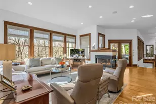 720 Overlook Dr, Flat Rock, NC 28731 - Photo 5