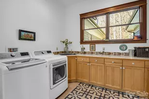 720 Overlook Dr, Flat Rock, NC 28731 - Photo 33