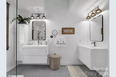 720 Overlook Drive, Flat Rock, NC 28731 - Photo 19