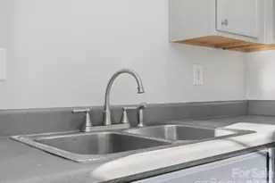 2940 Mayer House Ct, Charlotte, NC 28214 - Photo 17