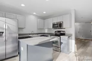 2940 Mayer House Ct, Charlotte, NC 28214 - Photo 19