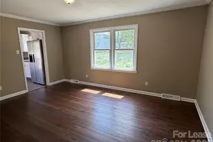 1180 Huntsmoor Dr, Gastonia, NC 28054 - Photo 3