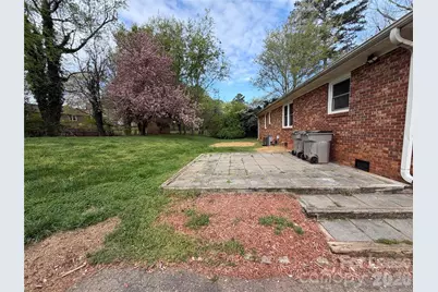 1180 Huntsmoor Drive, Gastonia, NC 28054 - Photo 11