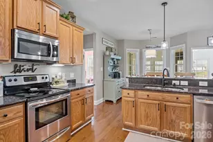 1667 Warwick Ct, Lincolnton, NC 28092 - Photo 21